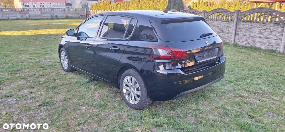 Peugeot 308 - 3