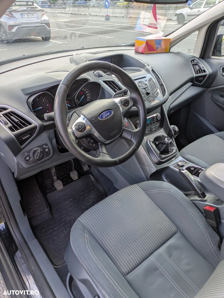 Ford Grand C-Max - 5