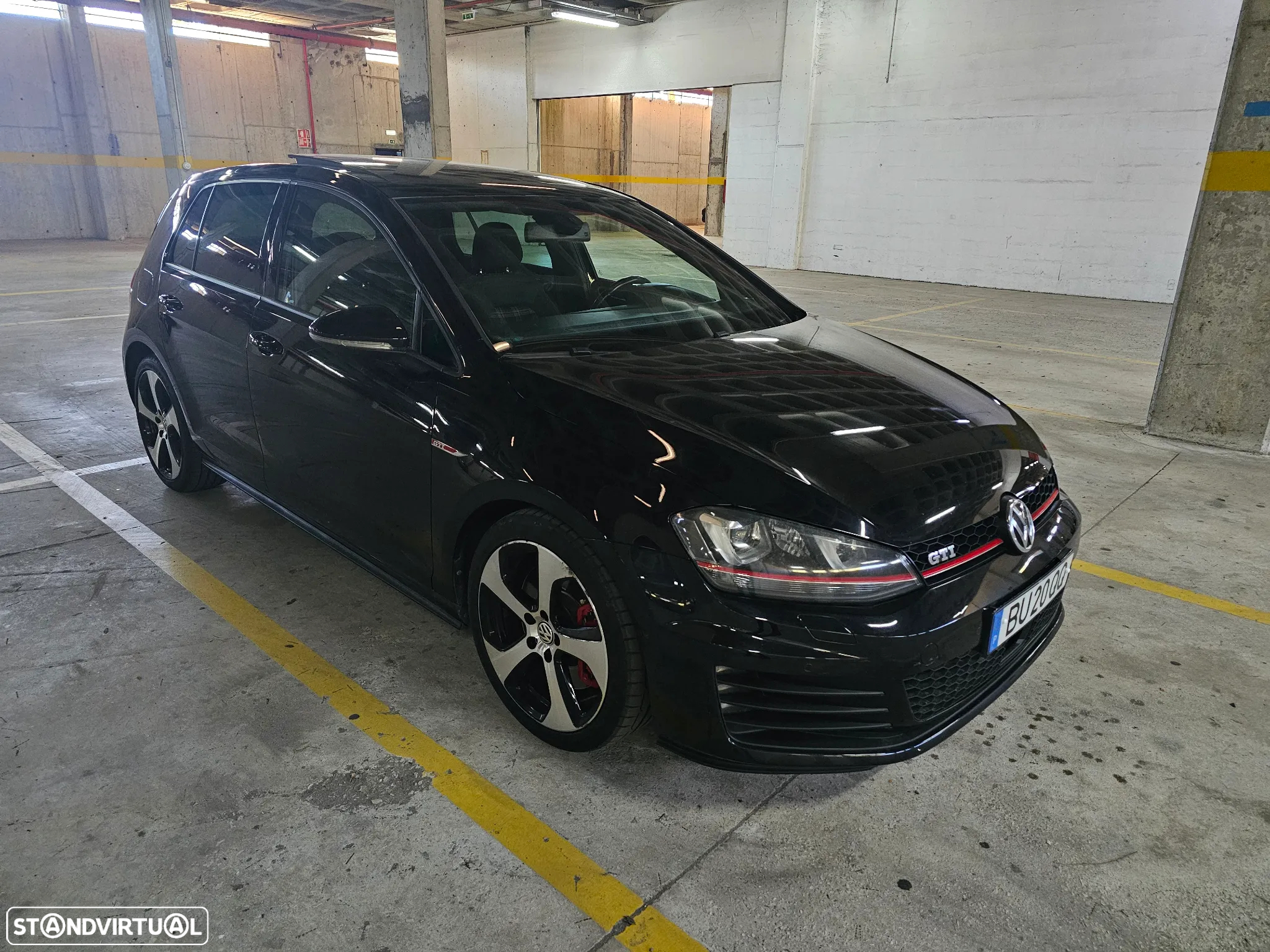 VW Golf 2.0 TSi GTi DSG Performance - 4