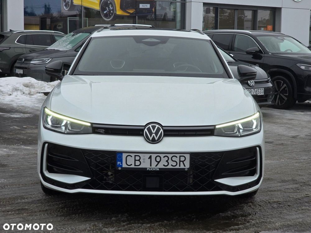 Volkswagen Passat Variant - 4