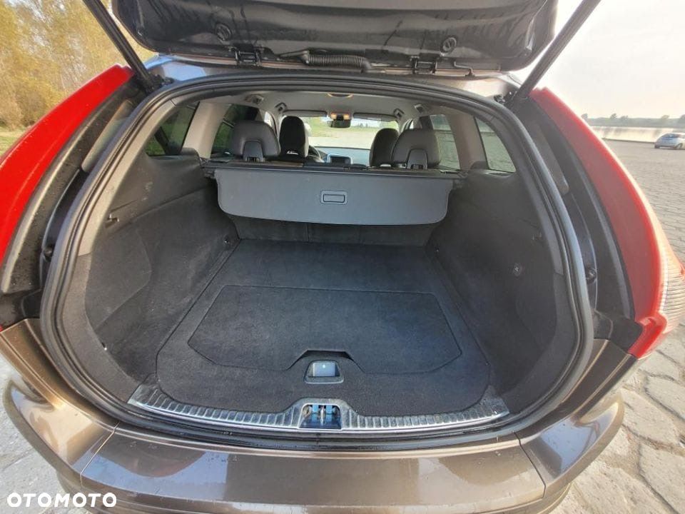 Volvo XC 60 D3 Drive-E Momentum - 15