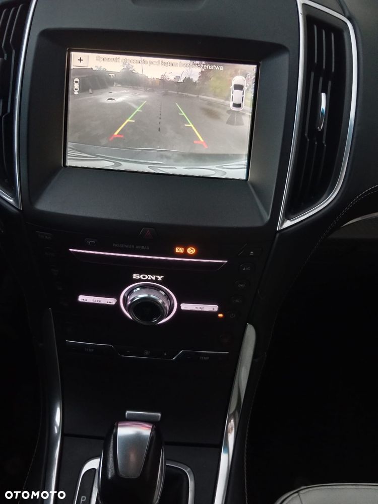 Ford Edge Vignale 2.0 TDCi Twin-Turbo 4WD - 17