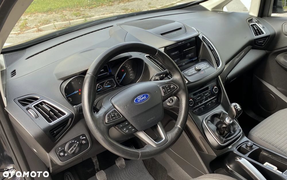 Ford C-MAX 1.5 TDCi Titanium - 19