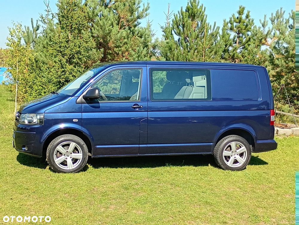 Volkswagen Transporter - 22