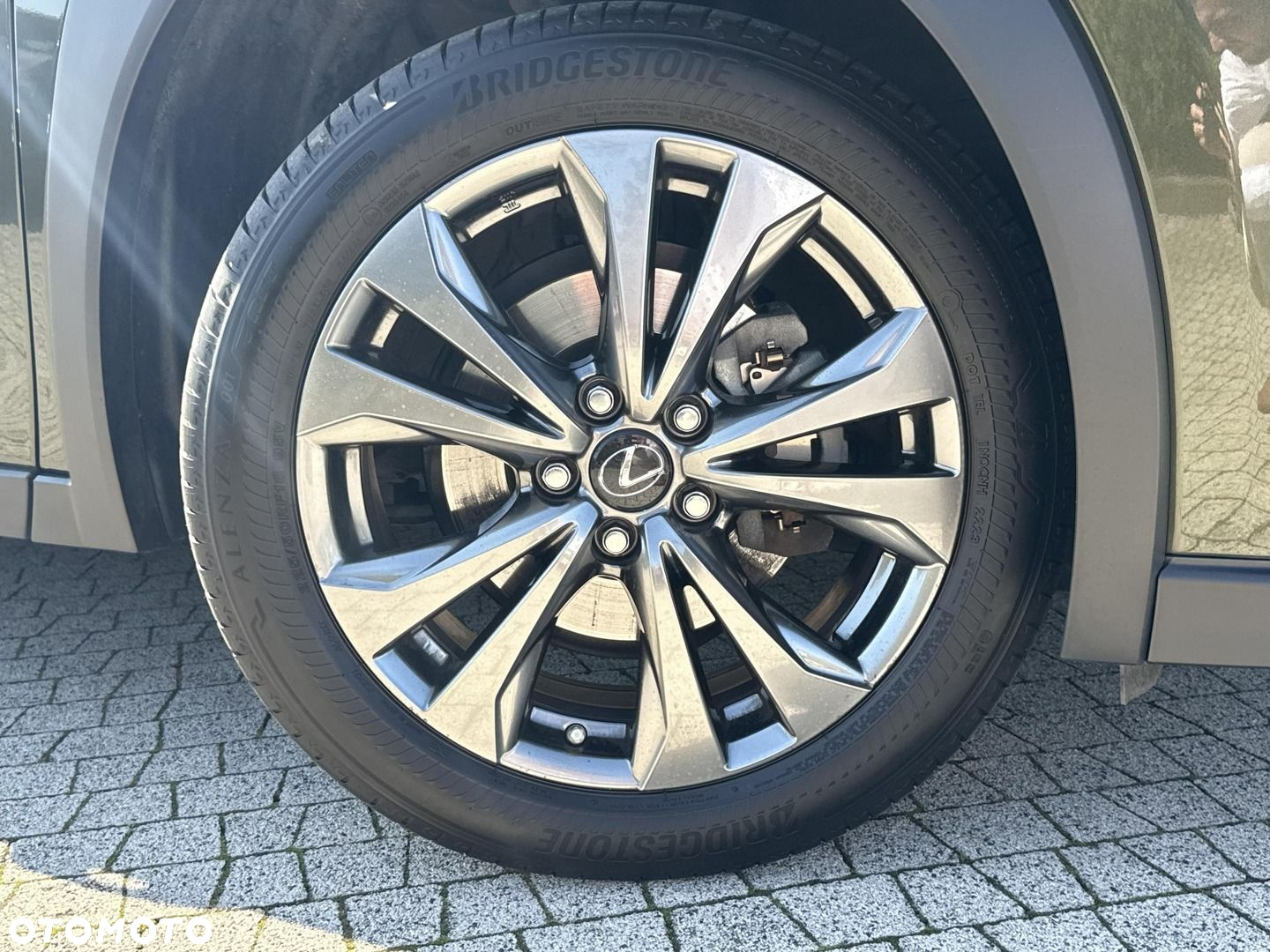 Lexus UX 250h GPF F Sport Design 2WD - 31