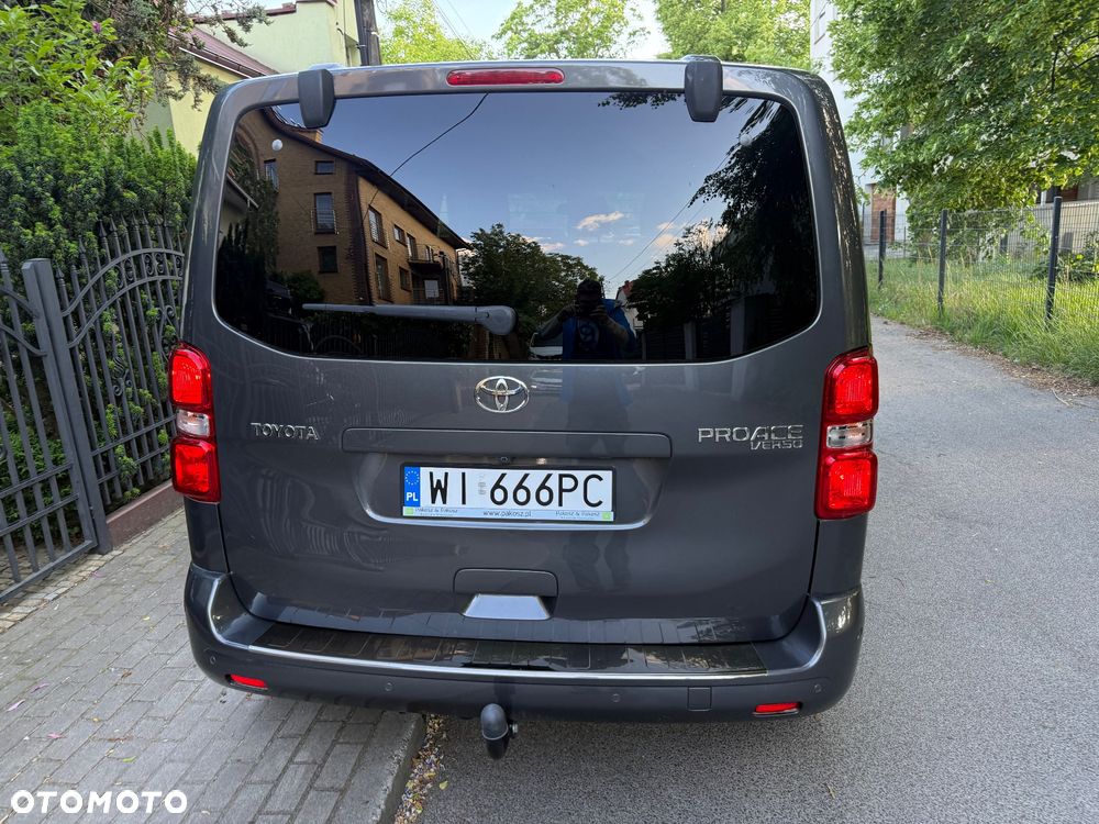 Toyota ProAce Kombi D-4D Medium 2,8t - 10