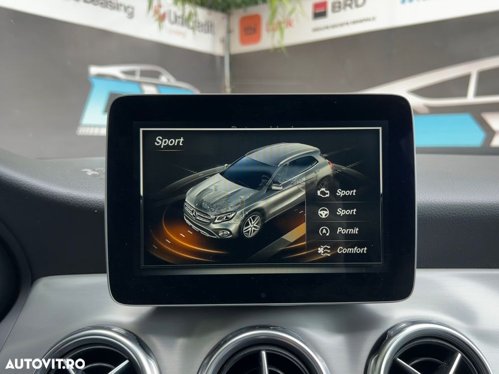 Mercedes-Benz GLA 220 d 4Matic 7G-DCT Style - 19