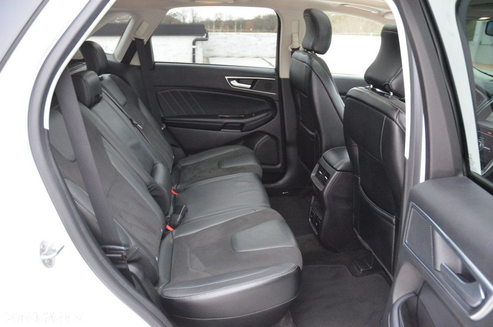 Ford Edge 2.0 TDCi Bi-Turbo 4x4 ST-LINE - 38