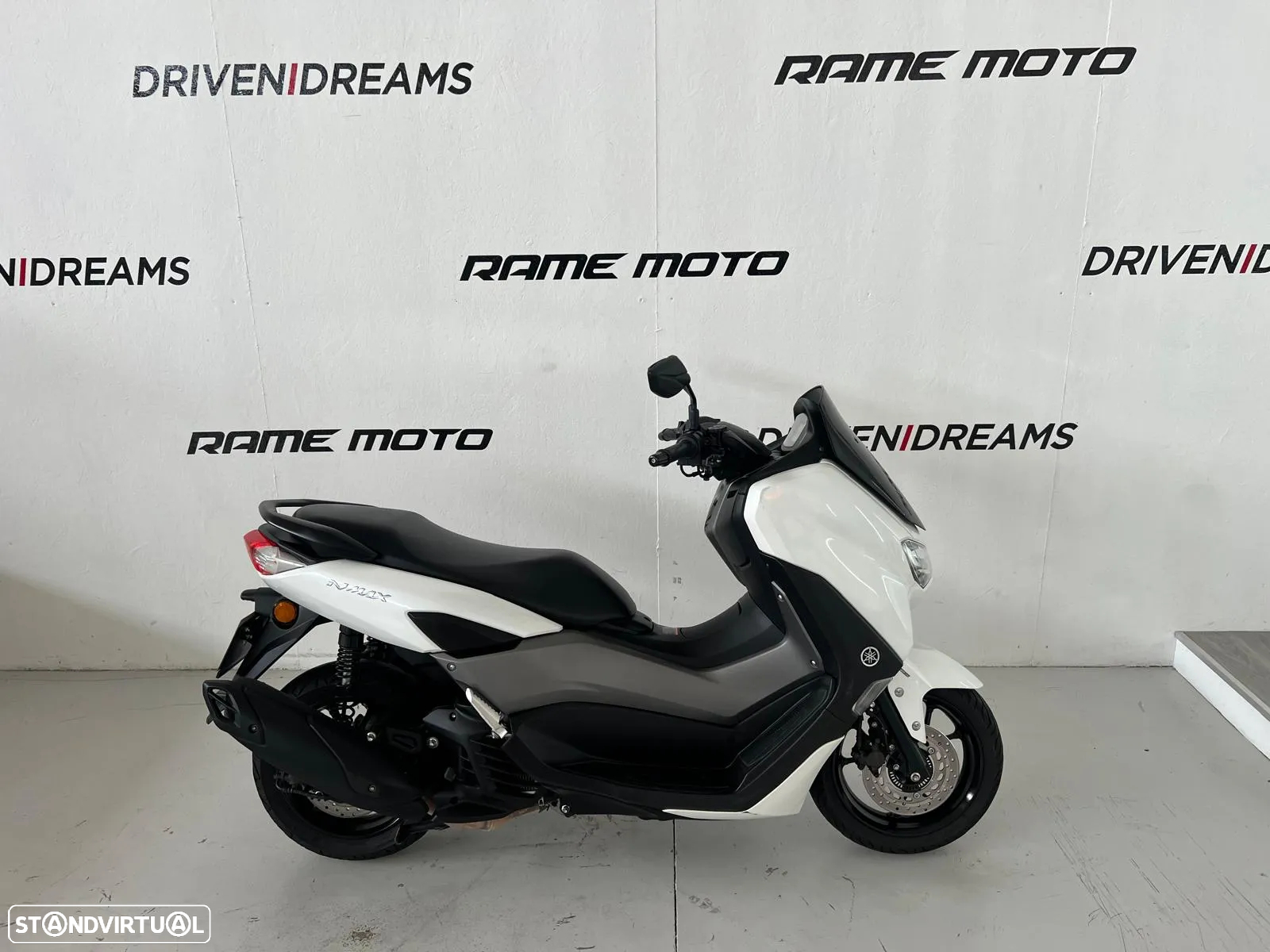 Yamaha NMAX 125 - 16