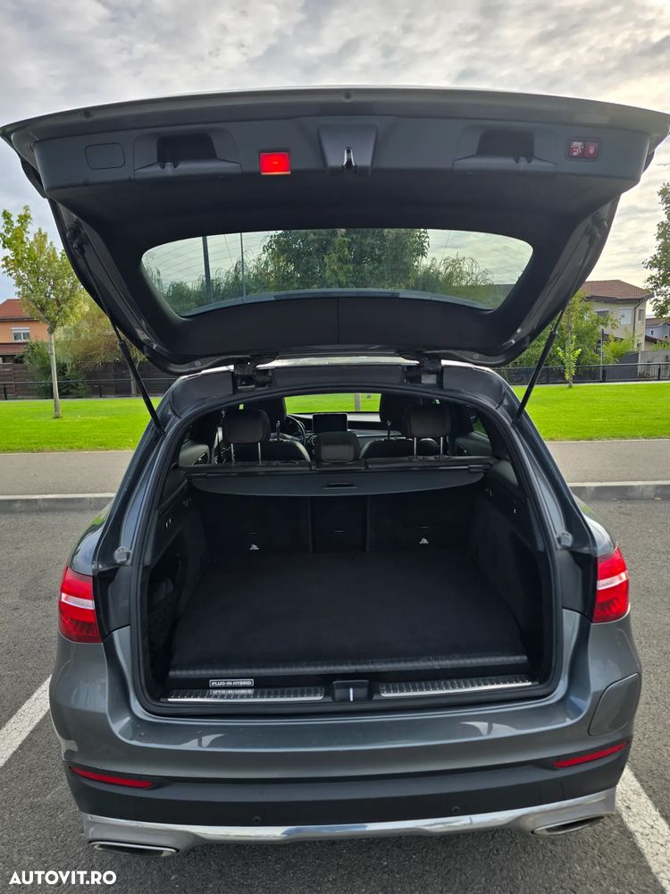 Mercedes-Benz GLC - 9