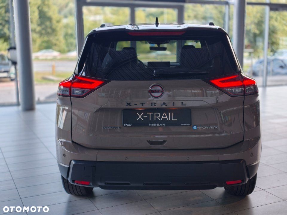 Nissan X-Trail - 4