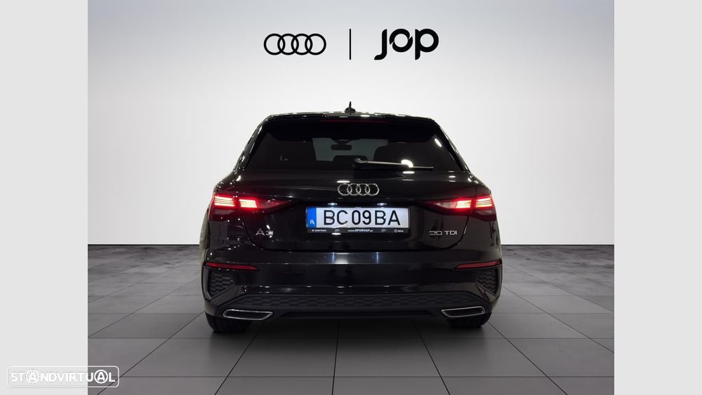 Audi A3 Sportback 30 TDI S line S tronic - 4