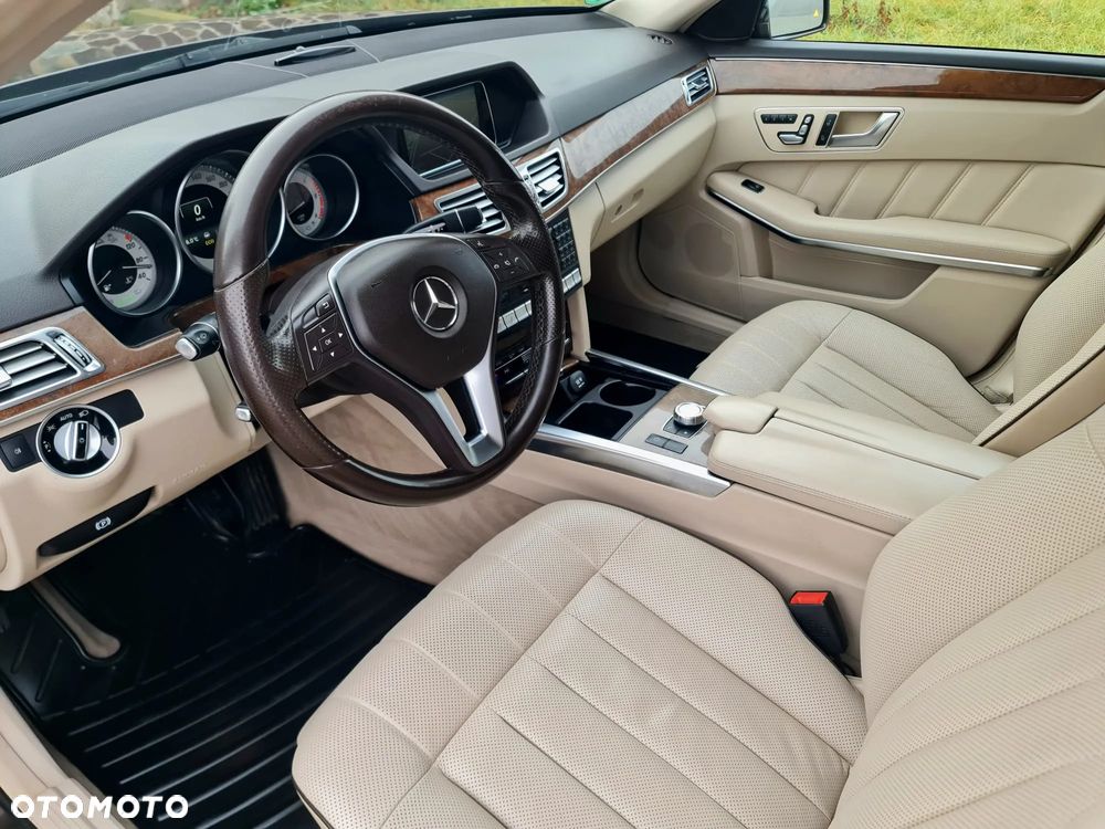 Mercedes-Benz Klasa E 350 CDI DPF BlueEFFICIENCY 7G-TRONIC Avantgarde - 7