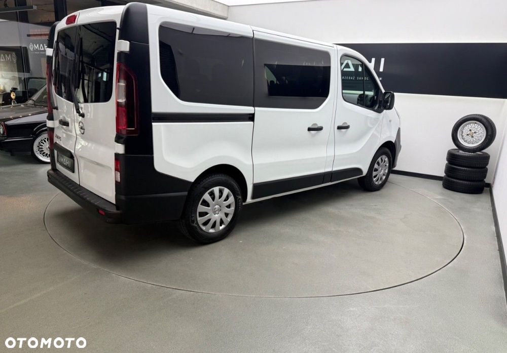Opel Vivaro L1H1 2,7t Elegance - 12