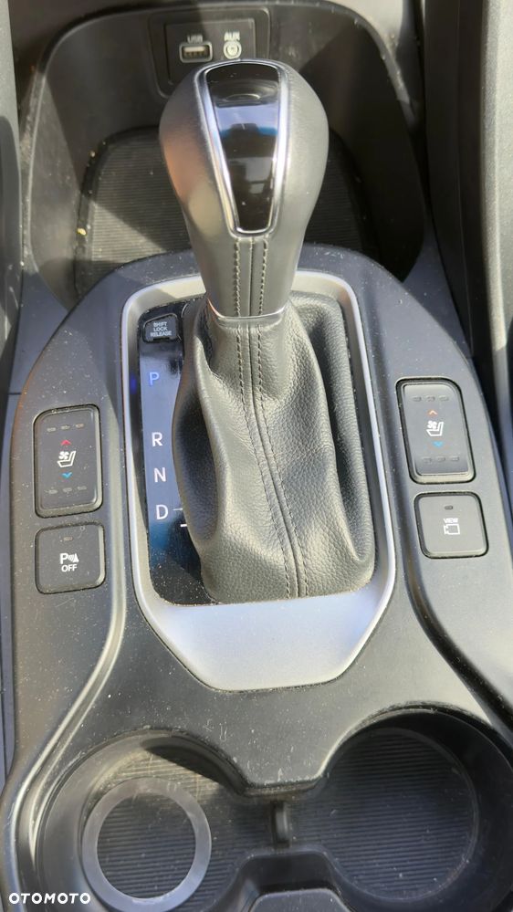 Hyundai Santa Fe - 25