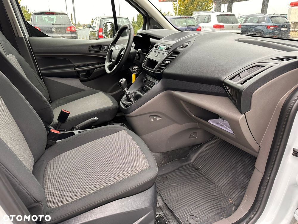 Ford Transit Connect - 10