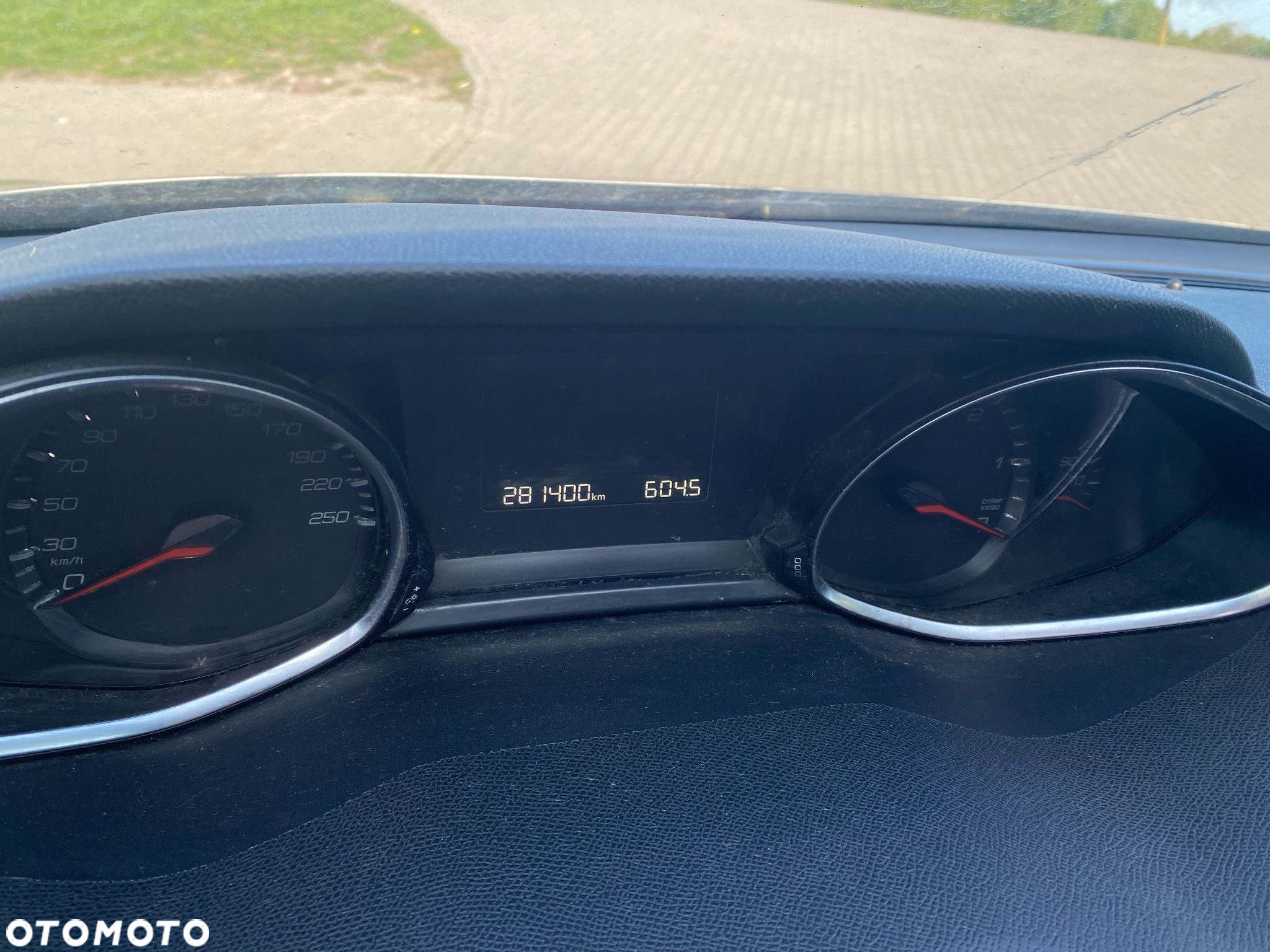 Peugeot 308 SW 1.6 BlueHDi Active S&S - 8