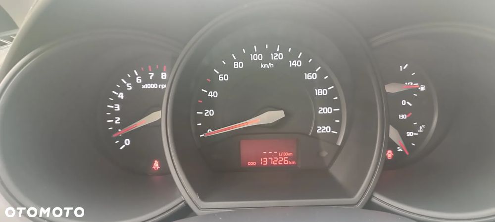 Kia Rio 1.2 M (klm) - 12