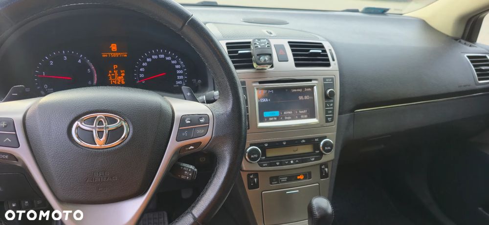Toyota Avensis 2.2 D-4D Prestige NAVI - 11