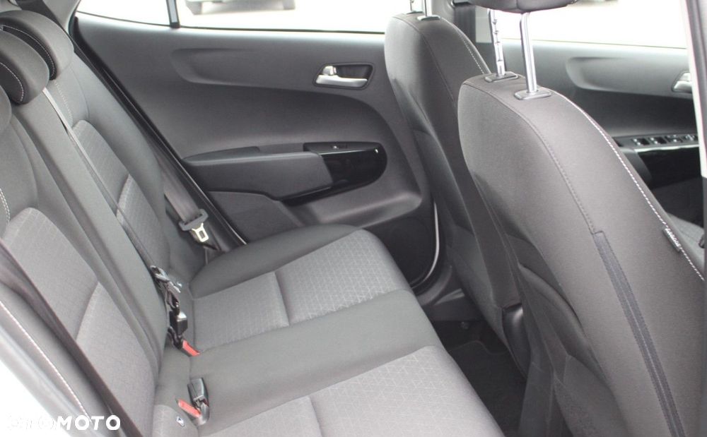 Kia Picanto - 21
