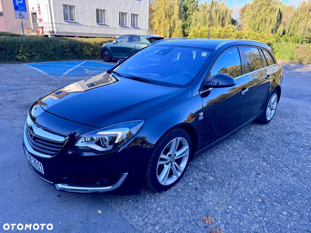 Opel Insignia - 1