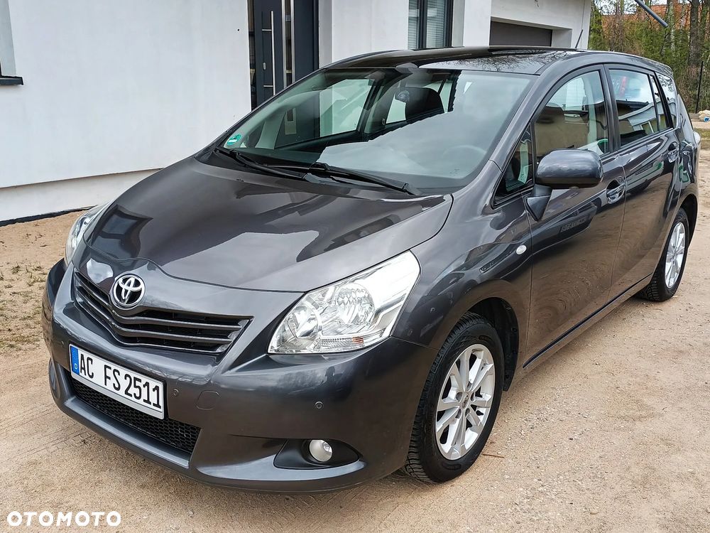 Toyota Verso 1.8 5-Sitzer Executive - 11