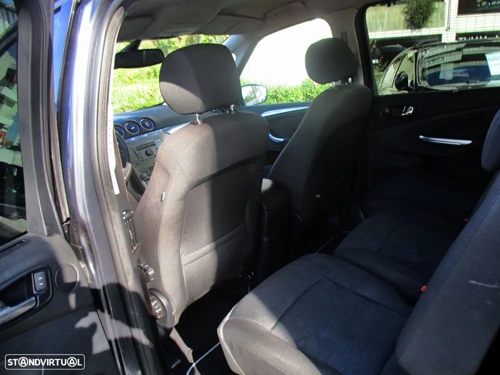 Ford S-Max 1.8 TDCi Trend 7L - 20