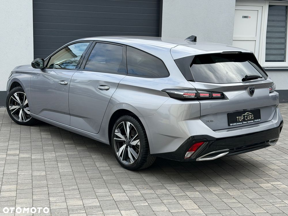 Peugeot 308 BlueHDi 130 EAT8 Allure - 4