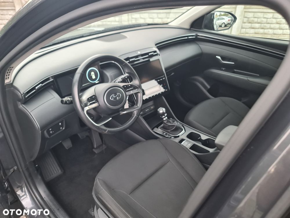 Hyundai Tucson 1.6 T-GDi Pure 2WD - 23