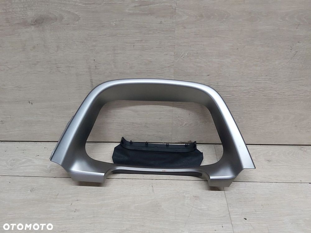 Toyota Rav4 IV XA40 13-18r ramka licznika deski zegarów 55404-42060 - 1