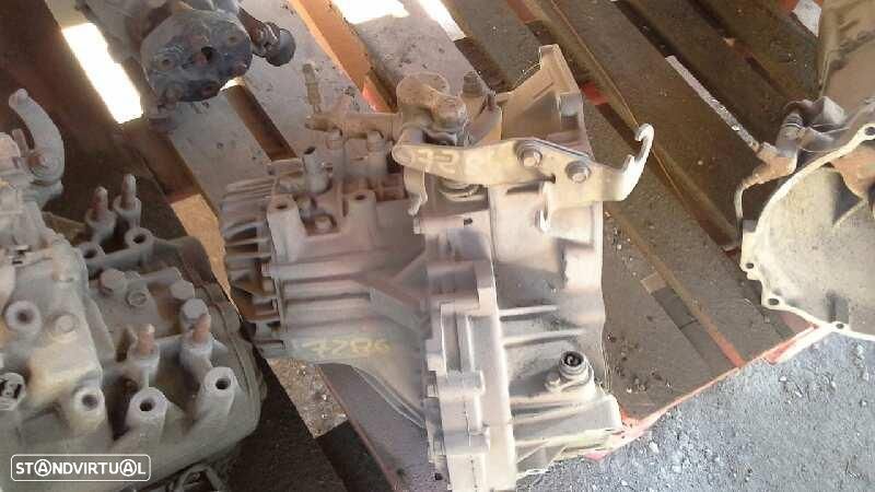 CAIXA DE VELOCIDADES HYUNDAI LANTRA BERLINA RD REF. JT 1973 29 2359 - 1