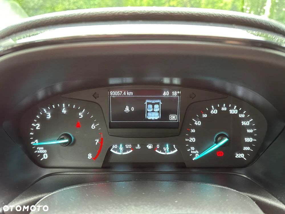 Ford Fiesta 1.0 EcoBoost S&S ACTIVE PLUS - 28