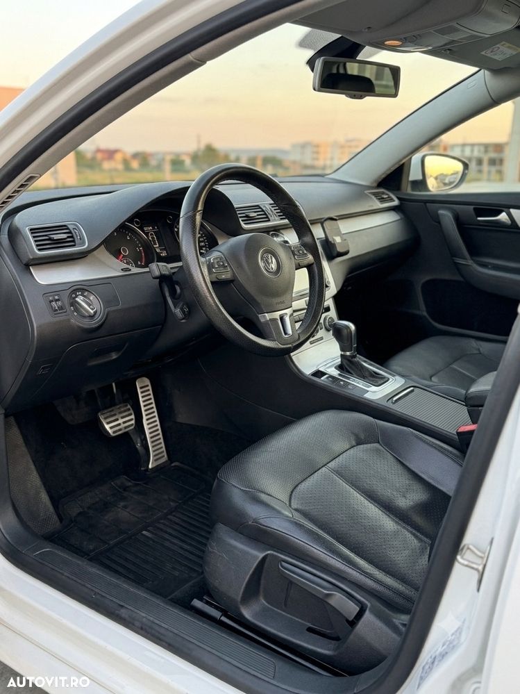 VOLKSWAGEN Passat 2012 — imagine 5