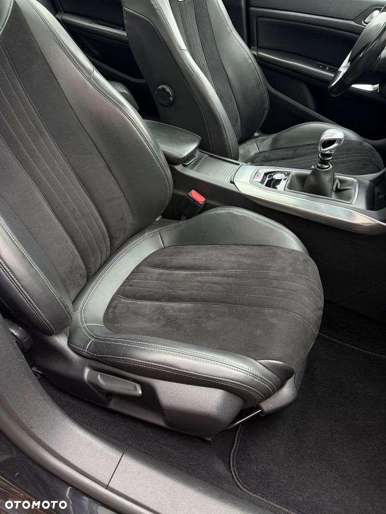 Peugeot 308 1.6 THP Allure - 8