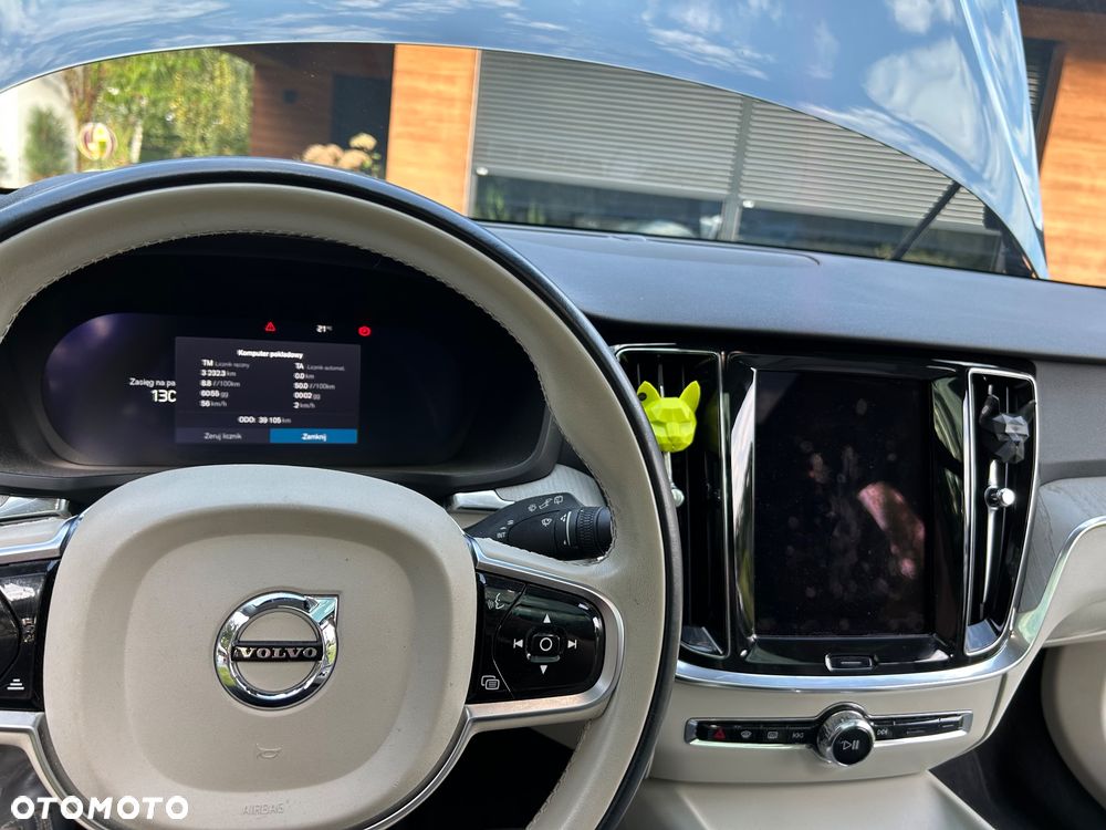 Volvo V60 Cross Country - 12