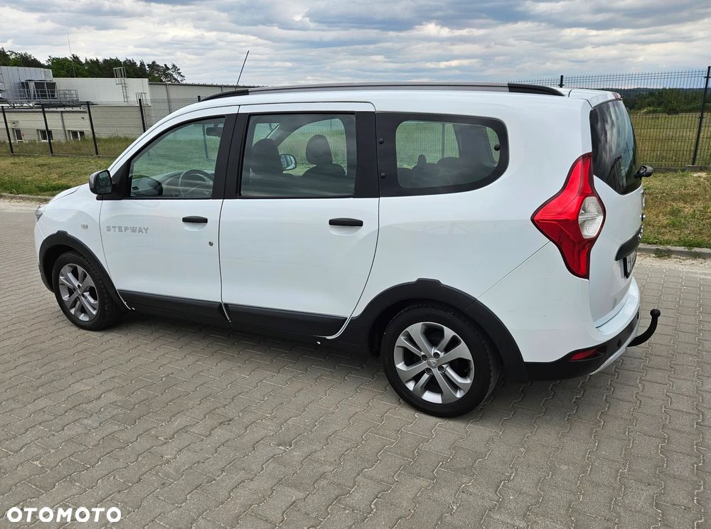 Dacia Lodgy dCi 110 Stepway - 5