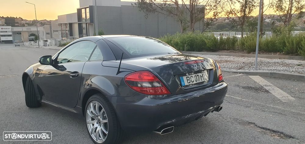 Mercedes-Benz SLK 200 BlueEFFICIENCY Roadster pur - 3