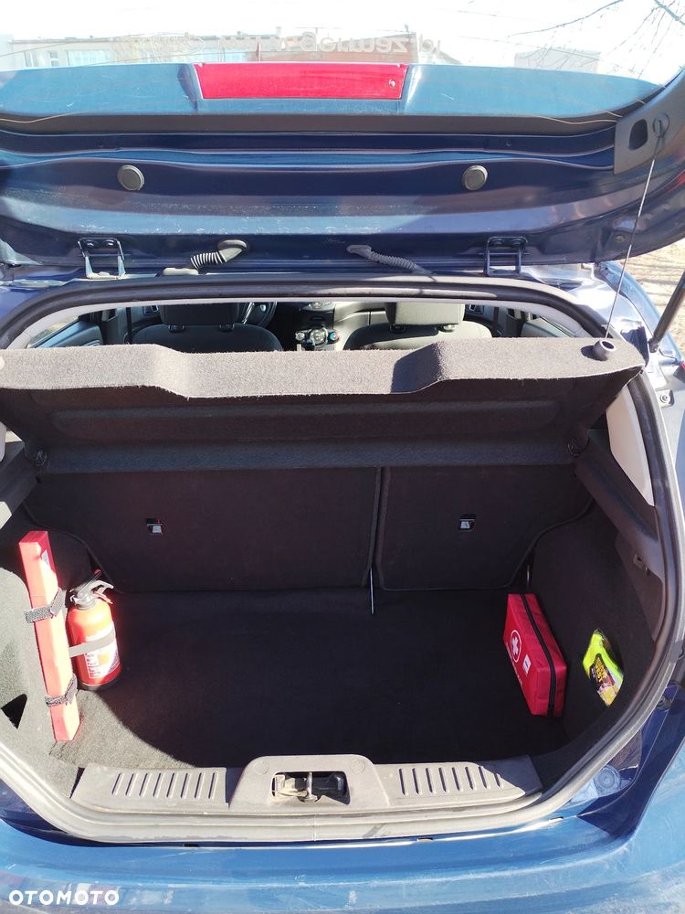 Ford Fiesta - 7