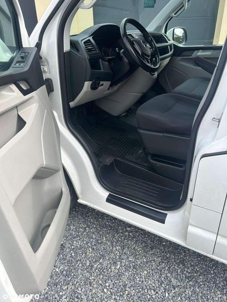 Volkswagen Transporter - 13