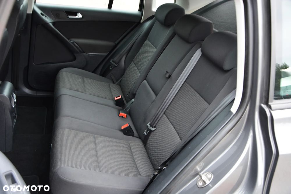 Volkswagen Tiguan - 29