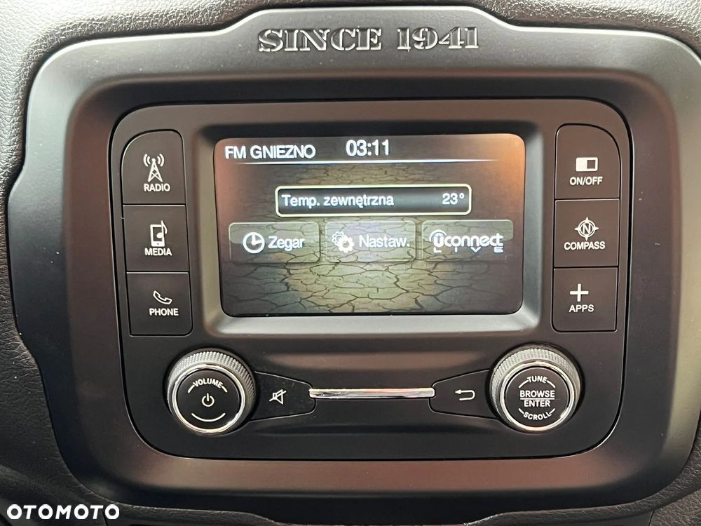 Jeep Renegade 1.6 E-torQ Longitude Adventure Edition - 19