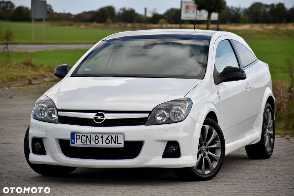 Opel Astra 1.6 Black&White - 2