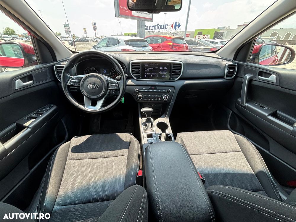 Kia Sportage 1.6 DSL MHEV 7DCT HP 4x2 Style - 8