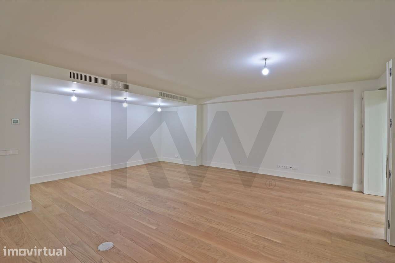 Apartamento T3 Elegante e Sofisticado em Lisboa - Grande imagem: 4/12