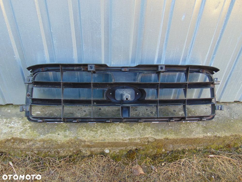 ORYGINAŁ grill przedni przód atrapa chłodnicy listwa lampy Subaru Forester 2 II SG 02-08r - 13