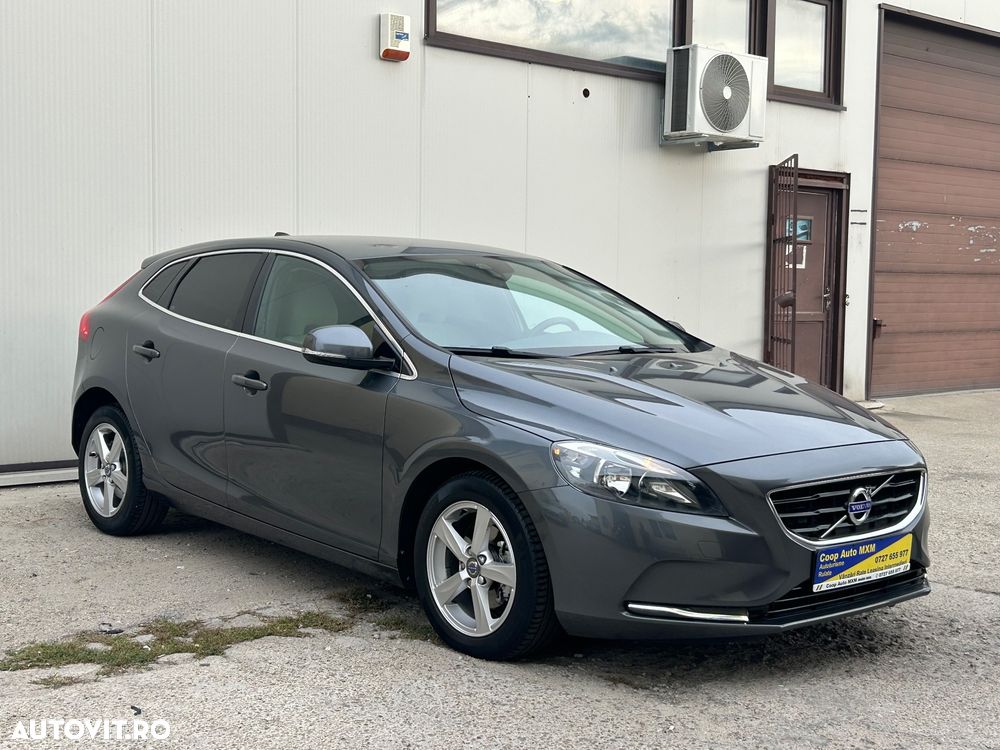 Volvo V40 D2 ECO Kinetic - 2
