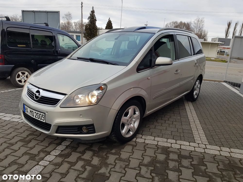 Opel Zafira 2.2 Cosmo - 9
