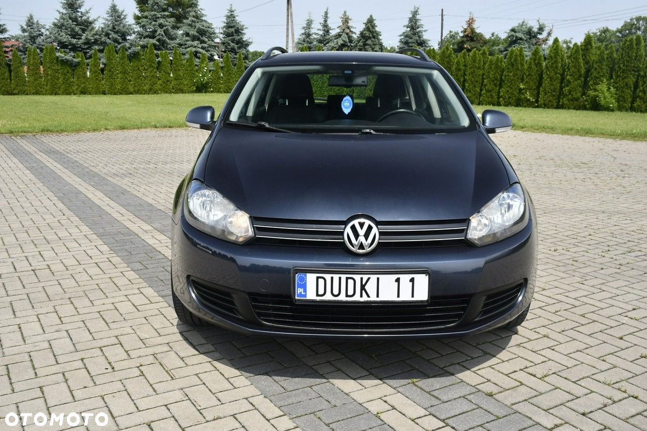 Volkswagen Golf - 6