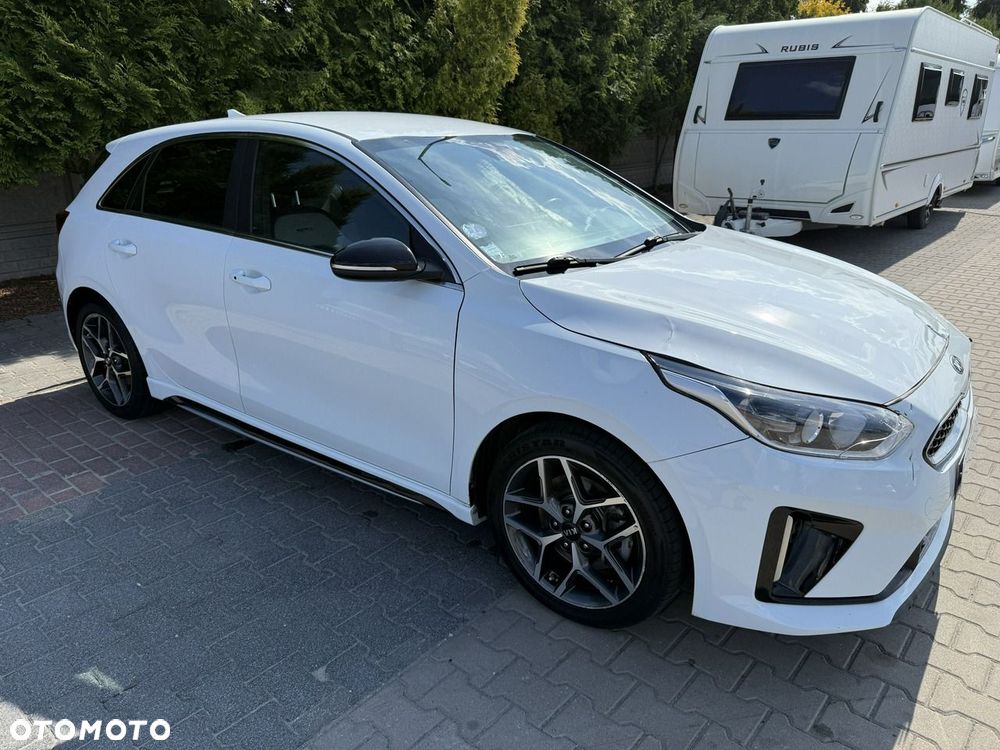 Kia Ceed - 1