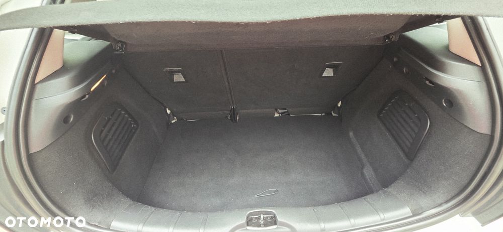 Citroën C3 1.6 BlueHDi Shine S&S - 12